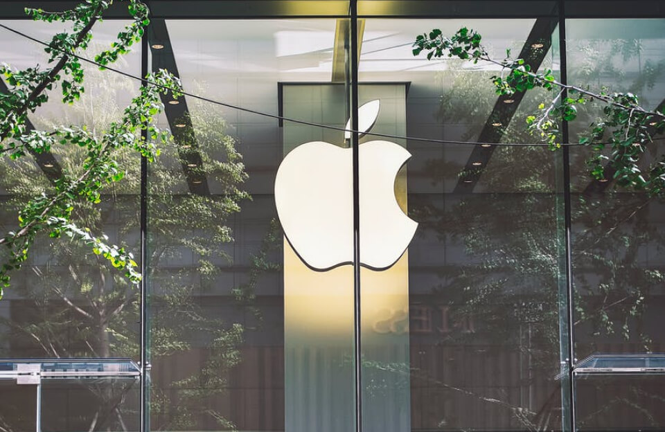 Apple opens another megastore in China amid William Barr criticism Tech News Post Featured Img 09